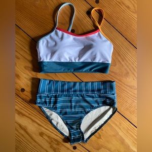 Nani swim suit, small top medium bottom